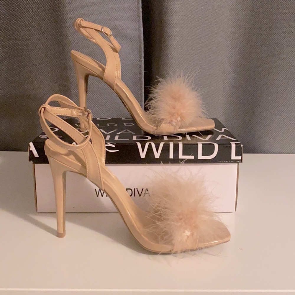 Nude 4 inch high heels